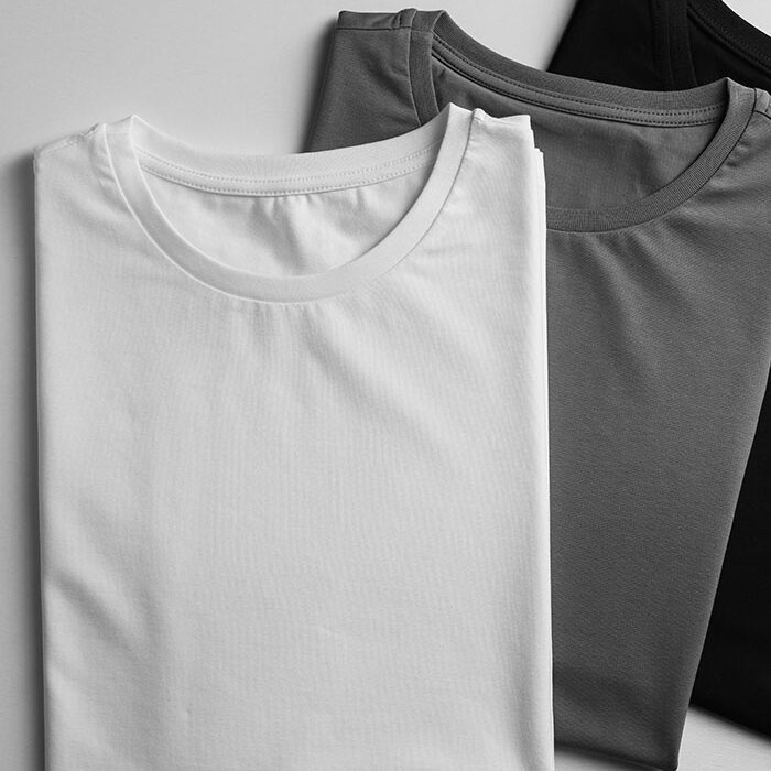 blank-t-shirts-2550336673-crop1